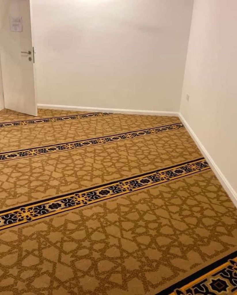 trendy design mosque carpet