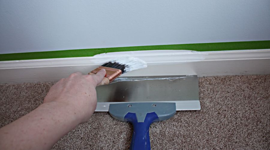 Paint Baseboards on Carpet