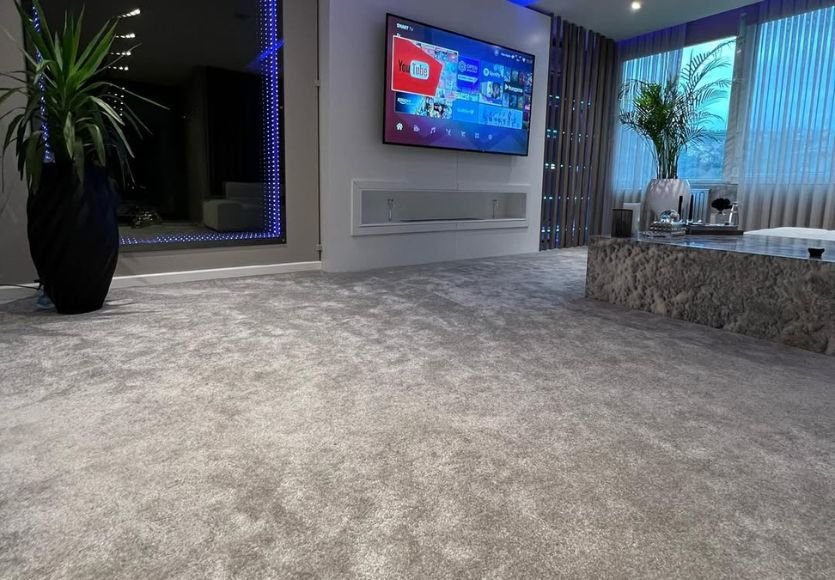 Supplier of wall to wall carpets in Dubai